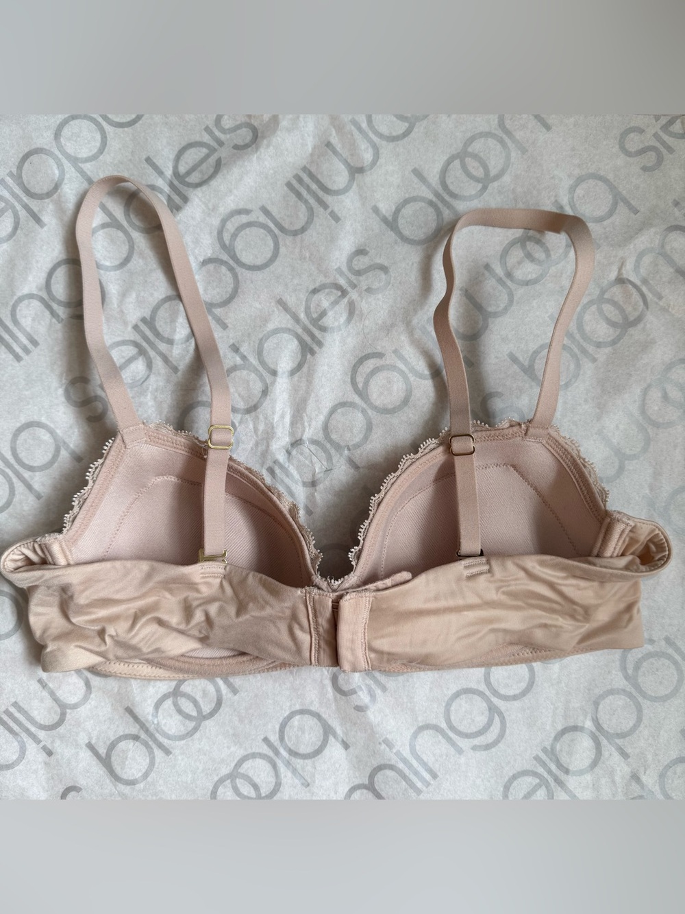 Natori Discreet Convertible Spacer Underwire Bra - Picture 2 of 4